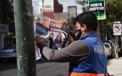 Retira Alcaldía Benito Juárez propaganda electoral del mobiliario urbano