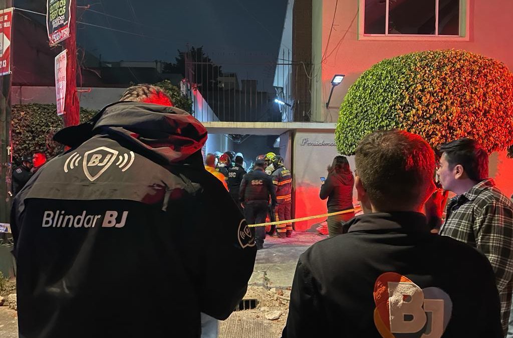 Alcaldía Benito Juárez atiende explosión en colonia del Valle