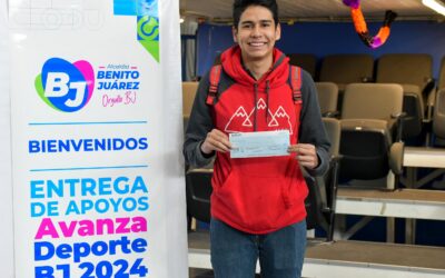 Alcaldía Benito Juárez entrega apoyos económicos a atletas destacados y personas diagnosticadas con cáncer