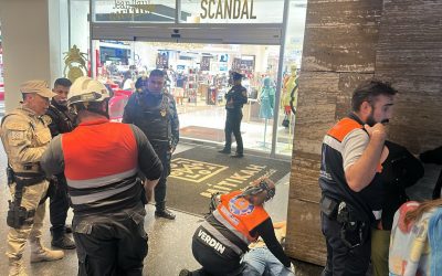 Protección Civil atiende desplome de elevador en Plaza Mítikah