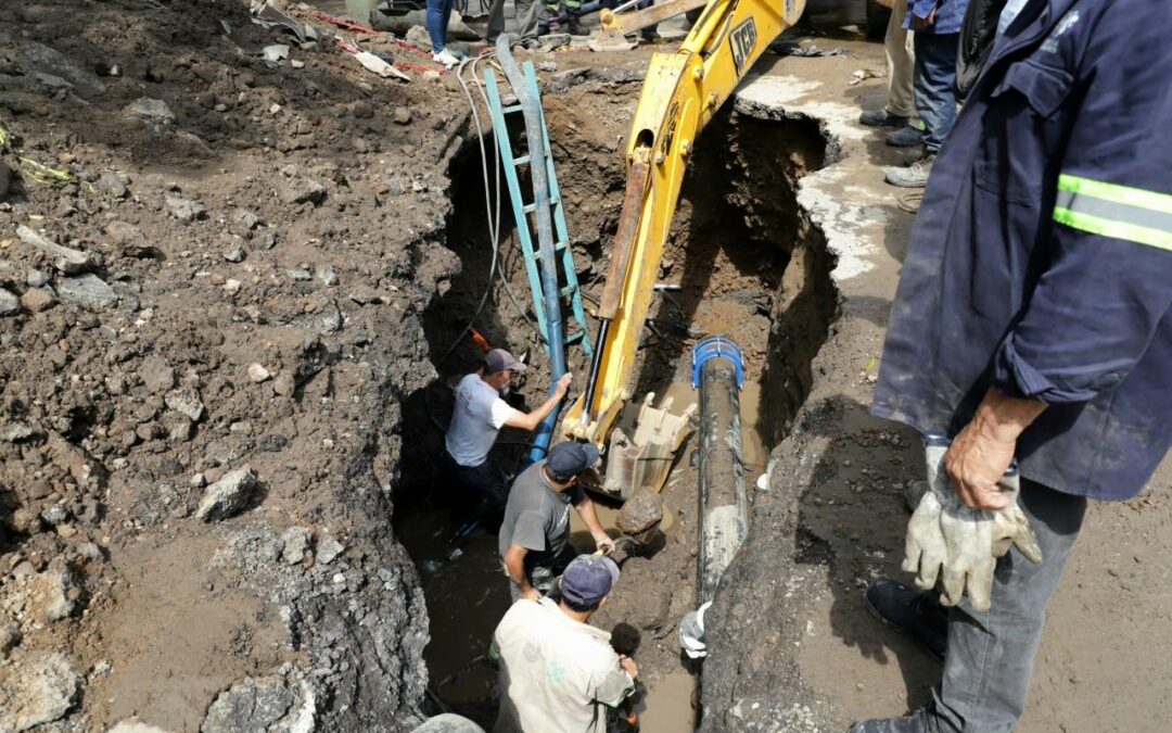 Alcaldía Benito Juárez y SEGIAGUA atienden de manera coordinada socavón y fuga de agua en la colonia Ermita