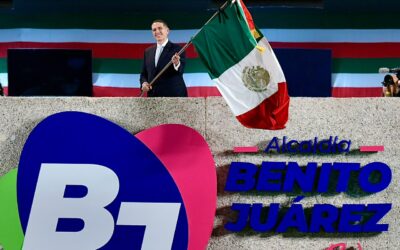 Alcalde Luis Mendoza destaca legado de los héroes que nos dieron patria y libertad